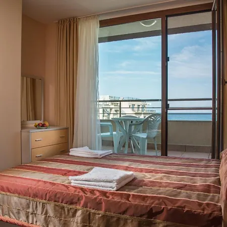 Prestige Ii Lägenhetshotell Primorsko