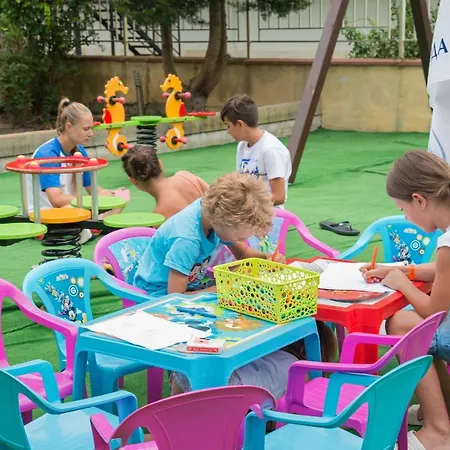 Prestige Ii Lägenhetshotell Primorsko