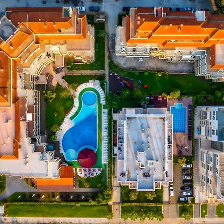 Prestige Ii Aparthotel