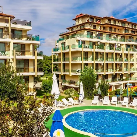 Aparthotel Prestige Ii